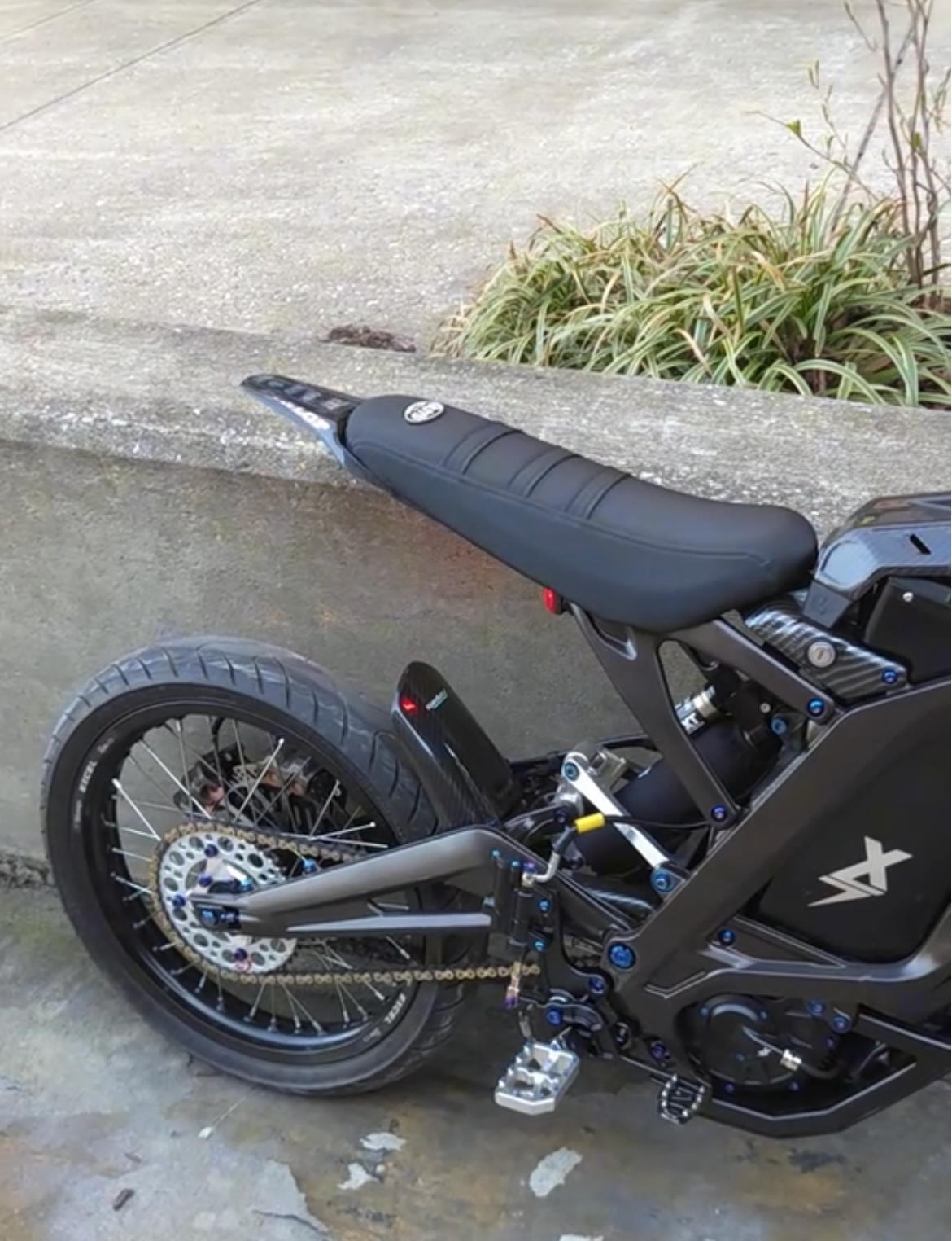 SURRON LBX TITANIUM